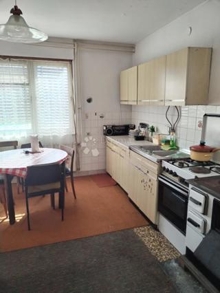 Hiša Popović Brdo, Karlovac - Okolica, 260m2