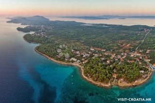 Zazidljivo zemljišče Ugljan, Preko, 165m2