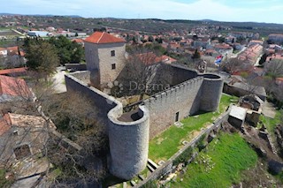 Zemljišče Benkovačko Selo, Benkovac, 1.111m2