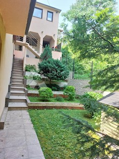 Hiša Pantovčak, Gornji Grad - Medveščak, 600m2
