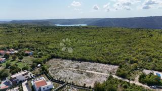 Zemljišče Labin, 790m2