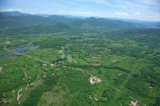 Zazidljivo zemljišče Sveti Rok, Lovinac, 1.147m2