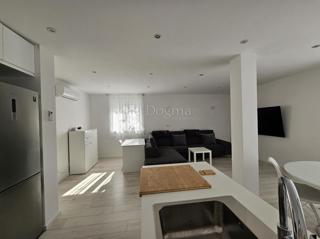 Hiša Mulo, Vrsi, Da, 144m2