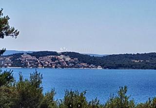 Zazidljivo zemljišče Okrug Gornji, Okrug, 2.126m2