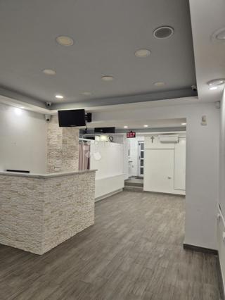 Poslovni prostor Gornji grad / Centar, Osijek, 67m2