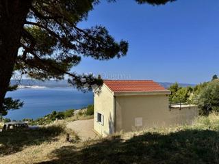 Hiša Lokva Rogoznica, Omiš, 8.183m2