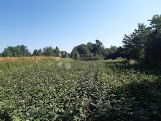 Zemljišče Desmerice, Ogulin, 982m2