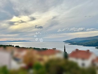 Rabac, apartma z odprtim pogledom na morje 43,67m2