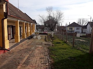 Hiša Kneževi Vinogradi, 80m2