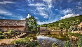 Zemljišče Sinac, Otočac, 50.000m2