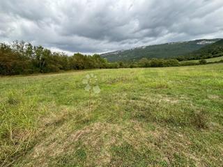 Zemljišče Buzet, 1.035m2