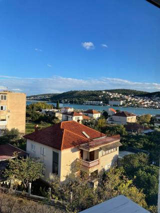 Stanovanje Trogir, 58,75m2