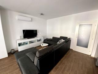 Apartma Mirca, Supetar, 68m2