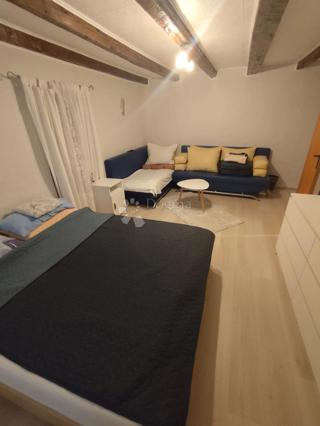 Hiša Pirovac, 117m2