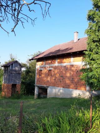 Hiša Gornja Čemernica, Gvozd, 160m2