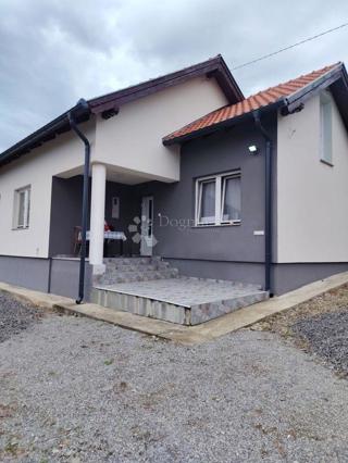 ČAGLIN - ODLIČNA HIŠA S ČUDOVITIM RAZGLEDOM 