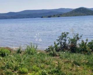 Zazidljivo zemljišče Tribanj, Starigrad, 1.379m2