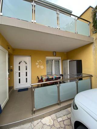 Hiša Novi Vinodolski, 100m2