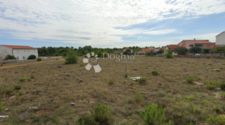 Zazidljivo zemljišče Privlaka, 660m2