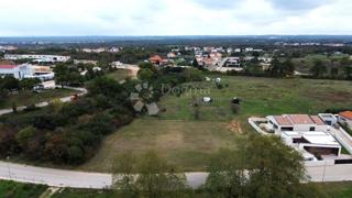 Zazidljivo zemljišče Štinjan, Pula, 601m2