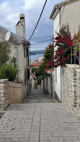 Hiša Mali Lošinj, 187,92m2