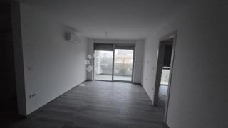 Dvosobno stanovanje v novogradnji 1 km od morja, površina 54,47 m2