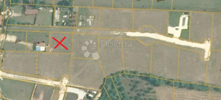 Kmetijsko zemljišče Loborika, Marčana, 901m2