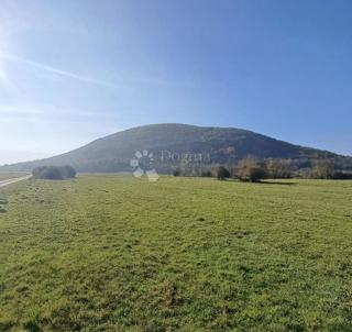 Zazidljivo zemljišče Veliki Žitnik, Gospić - Okolica, 30.000m2