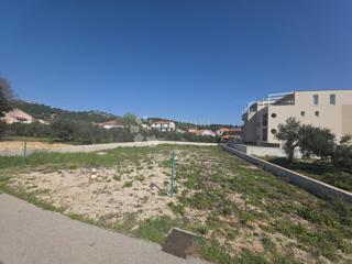 Zazidljivo zemljišče Jezera, Tisno, 589m2