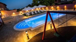 Hiša Adica, Vukovar, 827m2