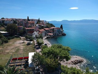 Zemljišče Podaca, Gradac, 4.692m2