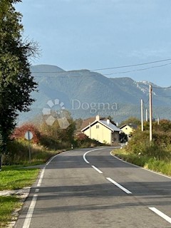 Zemljišče Podoštra, Gospić - Okolica, 3.676m2