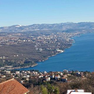 Zemljišče Bregi, Matulji, 851m2