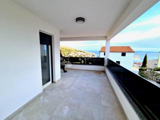 Stanovanje Okrug Gornji, Okrug, 60m2