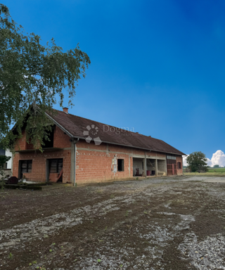 Hiša Suhopolje, 530m2