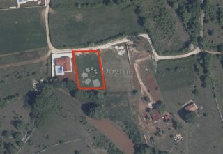Zazidljivo zemljišče Orihi, Barban, 2.065m2