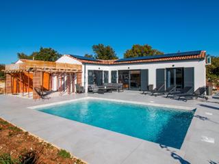 Hiša Kavran, Marčana, 100m2