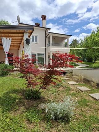 Hiša Cerovlje, 70m2