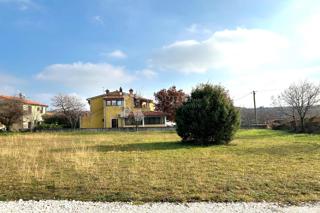 Zazidljivo zemljišče Vodnjan, 939m2