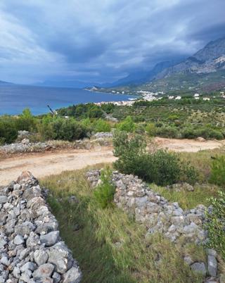 Zazidljivo zemljišče Gornje Igrane, Podgora, 1.651m2