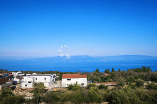 Zazidljivo zemljišče Drenje, Raša, 1.948m2