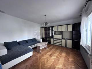 Hiša Trokut, Novi Zagreb - Zapad, 76m2