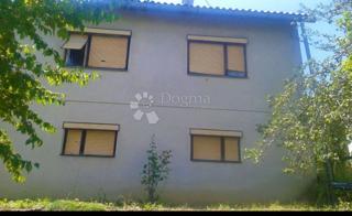 Hiša Nebljusi, Donji Lapac, 212m2