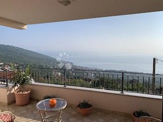 Stanovanje Oprić, Opatija - Okolica, Oprić 84 B, 114,76m2