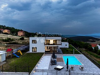 Hiša Gala, Otok, 270m2