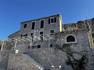 Hiša Trpanj, 320m2