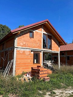 Hiša Podoštra, Gospić - Okolica, 90m2