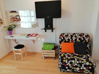 Apartma Ravni, Raša, 55,90m2