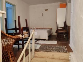 Kamnita hiša za prenovo, 10 m od morja – Novigrad