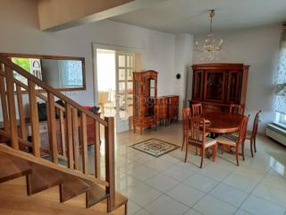 Vila Samobor 200m2 + zemljišče 1653m2